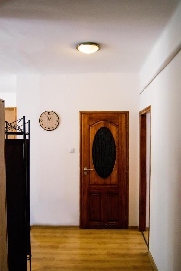 Color 24 Apartament V Stalowa Wola Exterior foto